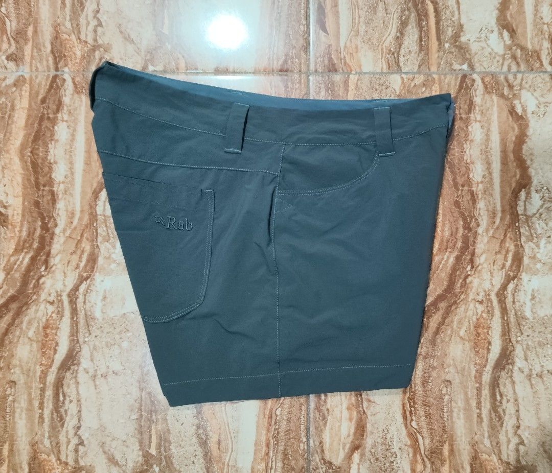 Ran Hiking Short (Category: Activewear) located in General Santos City (Dadiangas). Submitted by alfredanth42291 (Listing ID 1469819450, Image 3). Description: RAB HIKING SHORT dark grey womens M-L W: 33-35 L: 13 -2 side pocket -2 back pockets -95% polyamide -5% elastane ✓✓excellent condition 400 #trekking #outdoor #mountaineerinf.
