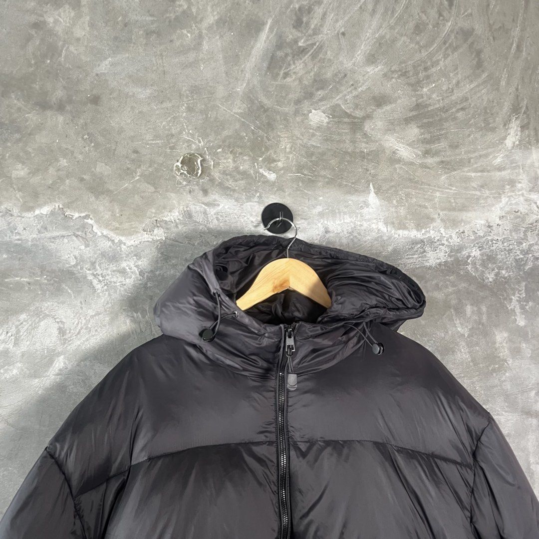 RANDOM DOWN PUFFER CROPPED JACKET Width 26 Length 20 Oversized fitting Brandnew 750 + SF (Category: Coats, Jackets and Outerwear) located in Minalin. Submitted by winterjacket.ph (Listing ID 1469817018, Image 3). Description: RANDOM DOWN PUFFER CROPPED JACKET Width 26 Length 20 Oversized fitting Brandnew 750 + SF .