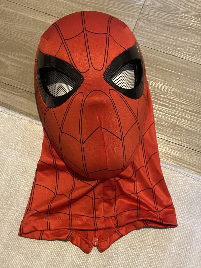 [RARE] Blinking Spiderman Mask (Category: Vintage Collectibles) located in Manila. Submitted by j.closet_ (Listing ID 1469849266, Image 1). Description: Used once for Spiderman Movie Premiere .