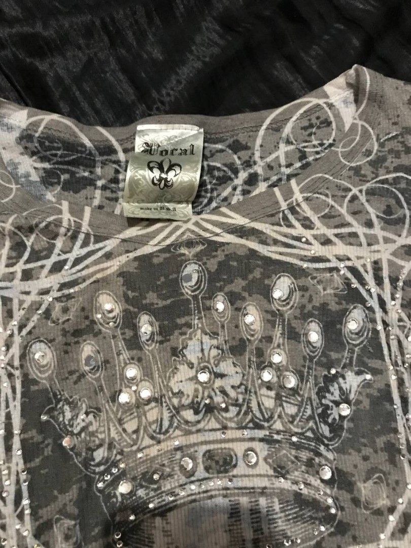 rare vocal royal wings (Category: Longsleeves) located in Cavite. Submitted by goofyasschigga (Listing ID 1469908281, Image 3). Description: .