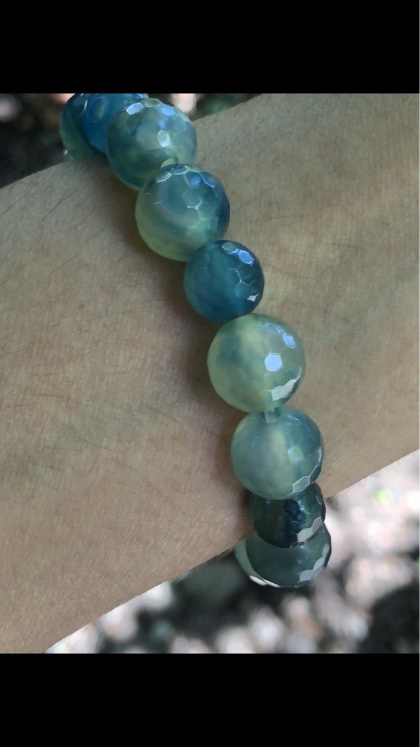 Real agate bracelet (Category: Bracelets) located in Manila. Submitted by anneverz (Listing ID 1469878238, Image 3). Description: Real agate blue Bracelet .