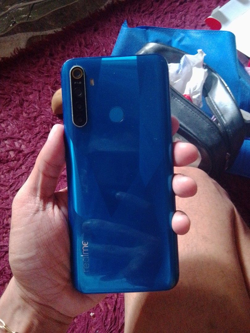 Realme 5 (Category: Realme) located in Quezon. Submitted by carlo2020123 (Listing ID 1469804332, Image 2). Description: .