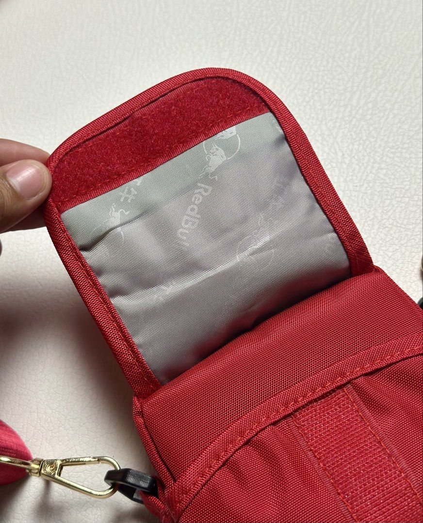 RED BULL Small Sling Bag (Category: Sling Bags) located in General Santos City (Dadiangas). Submitted by uragon.apparel (Listing ID 1469882314, Image 3). Description: .