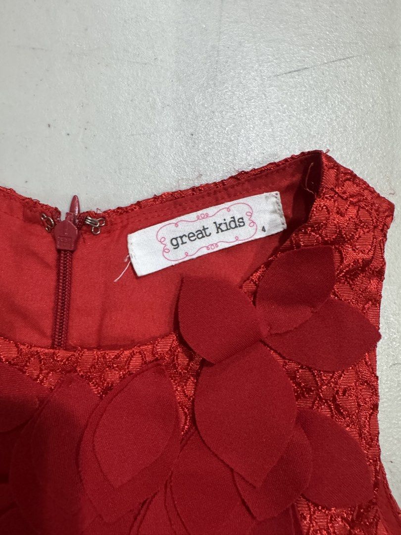 Red dress (Category: Babies & Kids Fashion) located in Mandaluyong City. Submitted by lovely_things_ph (Listing ID 1469853907, Image 2). Description: .