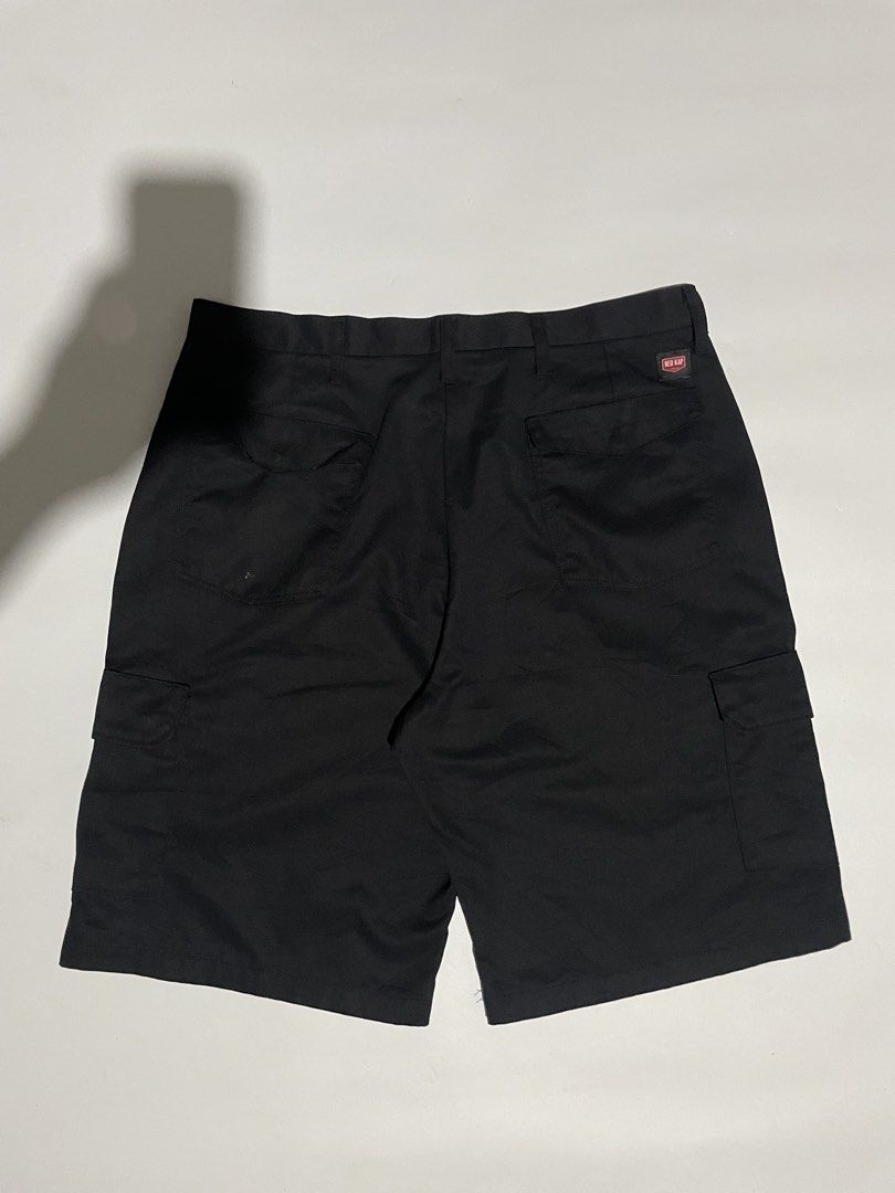 Red kap cargo jorts (Category: Shorts) located in Bais. Submitted by christian.complexthrift08 (Listing ID 1469820709, Image 1). Description: Red cap cargo jorts (Perfect for daily use) Color: black Size: 38 on tag Length: 24 inches Thigh: 14.75 inches Leg opening: 13 inches Condition: 9.8 / 10 Issue: Price: 649 free shipping Meet up or via JNT express.