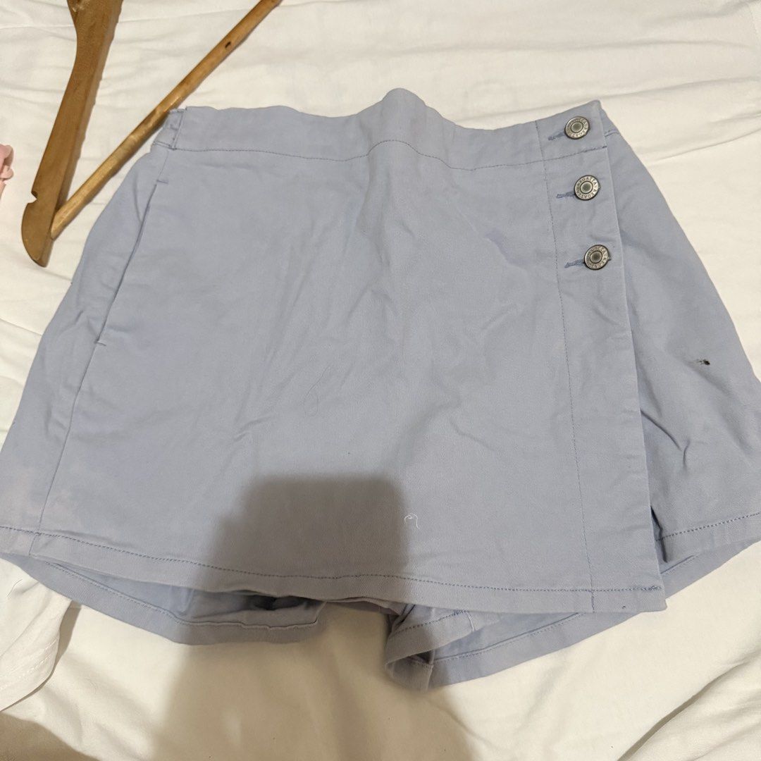 Regatta Blue Skorts Size S (Category: Skirts) located in Paranaque City. Submitted by llapbbb_ (Listing ID 1469853659, Image 1). Description: - Brand: Regatta - Color: Light Blue - Size: Small but can fit to size 28-32 waistline - Flaw: Small dark stain spot near the right hem (washable).
