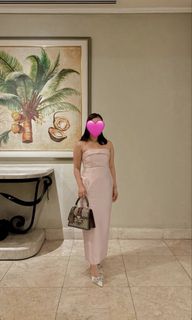 (Category: ) located in . Submitted by britzcloset (Listing ID 1469785288, Image 1). Description: .