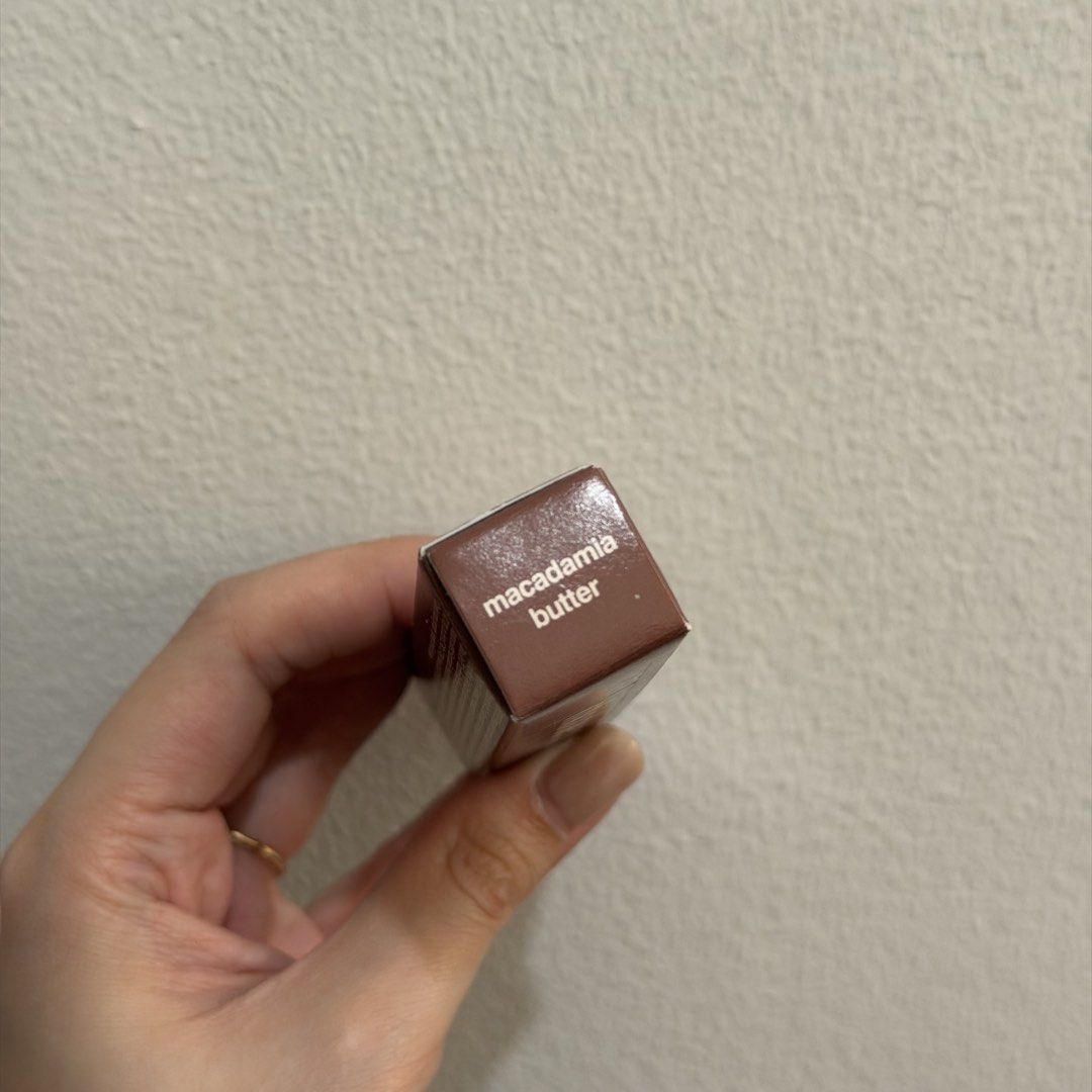 Rhode Summer Collection 2026 Lip Peptide (Macadamia Butter) (Category: Makeup) located in Quezon City. Submitted by rika.rchive (Listing ID 1469811219, Image 2). Description: Completely brand new Cap never opened Bought from orange app Last price posted.