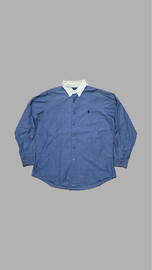 RL 00's CONTRAST COLLAR BUTTON DOWN (24w 30L 24sleeves) (Category: Tshirts & Polo Shirts ) located in Navotas City. Submitted by vincent_mosqueriola (Listing ID 1469924261, Image 1). Description: - Brand: Ralph Lauren - Style: Blue pinstripe long sleeve button-down shirt - Size: XL (Custom Fit) - Details: White contrast collar and embroidered crown RL logo on the chest - Origin: Made in Portugal - Condition: Clean shape, comfortable fabric - Vibe