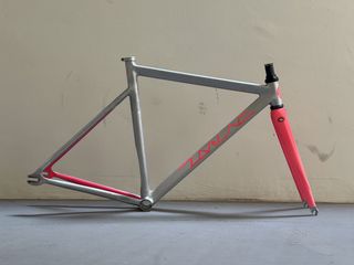 (Category: ) located in . Submitted by trustbikes (Listing ID 1469833857, Image 1). Description: .