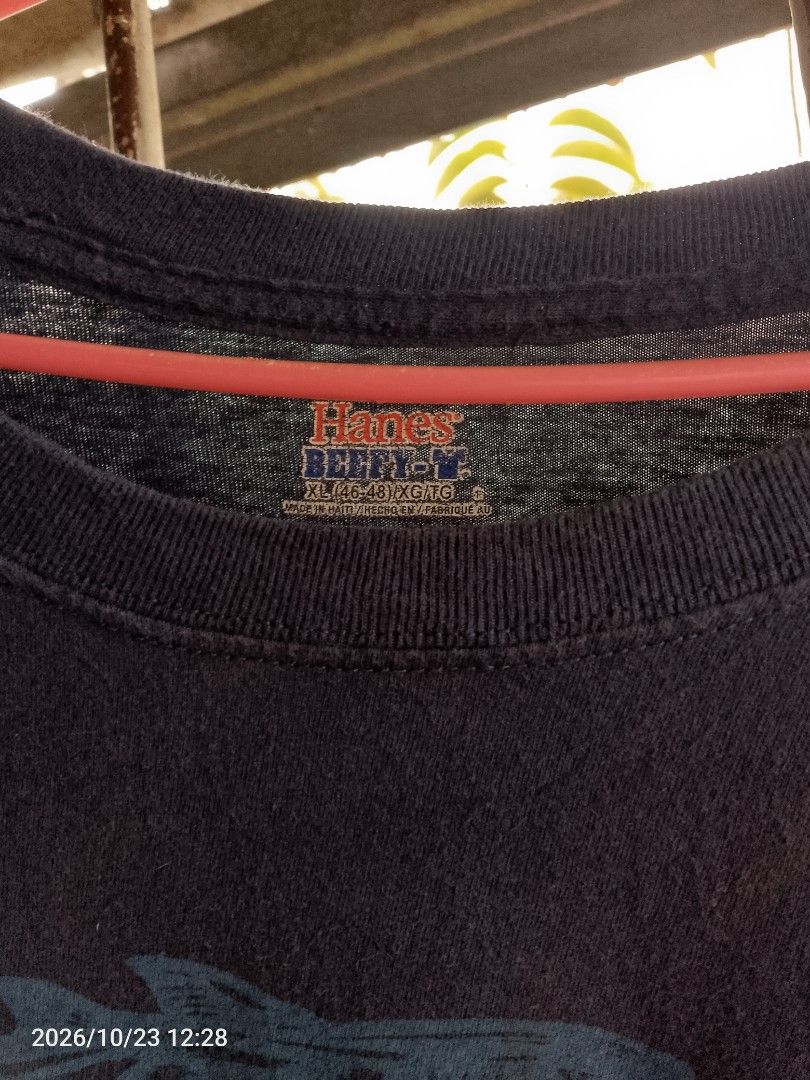 Ron Jon Surf Shop (Category: Coats, Jackets and Outerwear) located in Bacolod City. Submitted by surfwear_in_negros (Listing ID 1469945598, Image 3). Description: Excellent Condition Need wash 22 by 29 loc:Bacolod City unli vouch.