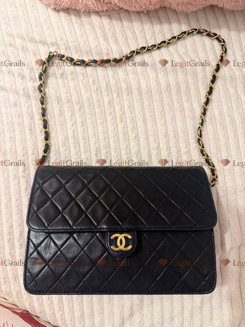 RUSH SELLING CC FLAP (Category: Luxury Bags & Wallets) located in Bacolod City. Submitted by luxsymfinds (Listing ID 1469927362, Image 1). Description: NO HOLO WITH LEGIT GRAILS.