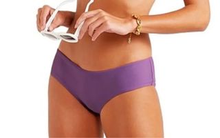 (Category: ) located in . Submitted by sunnyfloshop (Listing ID 1469918980, Image 1). Description: .