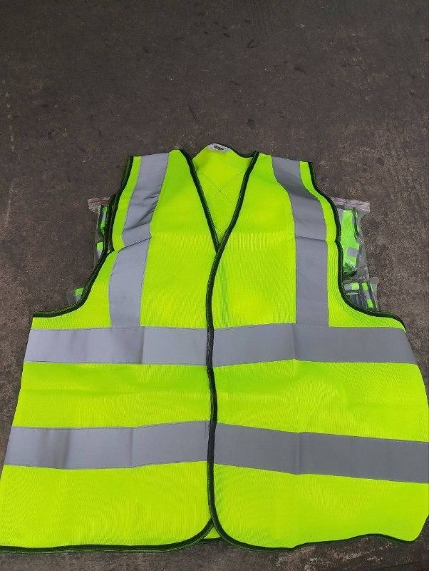 Safety Vest Specs: Reflectorized Green (Category: Everything Else Others) located in Manila. Submitted by 09171479278_elsie. (Listing ID 1469764212, Image 1). Description: Safety Vest Specs: Reflectorized Green.
