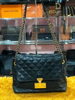 (Category: ) located in . Submitted by miz_thrift (Listing ID 1469788319, Image 1). Description: .