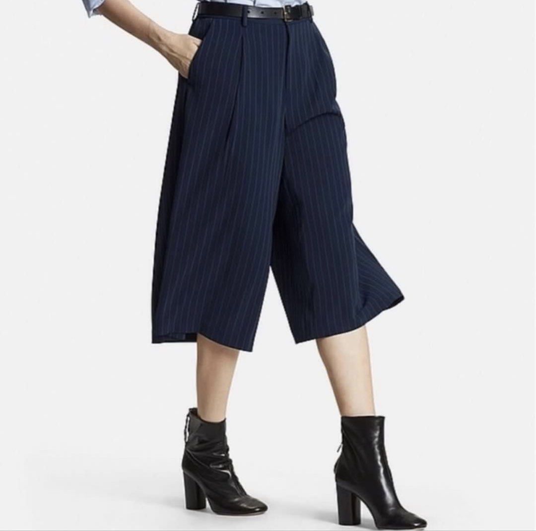 SALE‼️UNIQLO drape pants (Category: Other Bottoms) located in San Jose del Monte. Submitted by senorita_wella (Listing ID 1469782768, Image 1). Description: .
