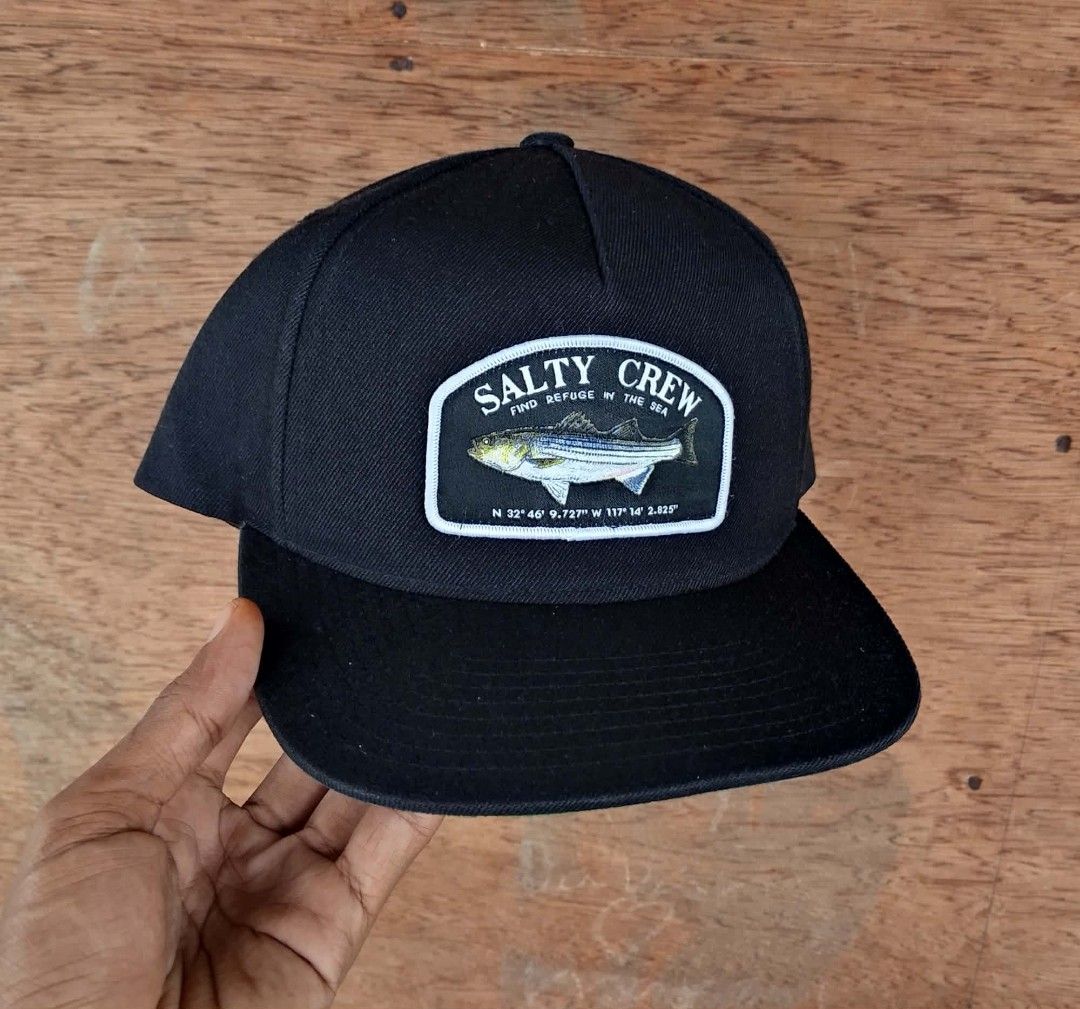 Salty Crew Striper 5 Black Snapback🔥🥶 (Category: Caps & Hats) located in Puerto Princesa. Submitted by ryanchristian25 (Listing ID 1469931449, Image 1). Description: Salty Crew Striper 5 Black Snapback🔥🥶 📌 ACRILIC-80% 📌 WOOL-20% 📌 COLORATE-10/10 📌 CHANGE SNAP 📌 MINIMAL TINY SCRATCH 📌 EXCELLENT GOOD CONDITION .