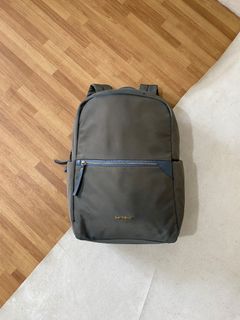 (Kategori: ) berada di . Dikirim oleh shopee_on (ID iklan 1469786318, Gambar 1). Deskripsi: .