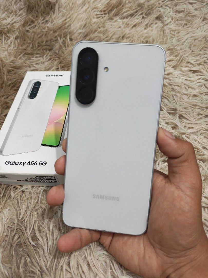 Samsung A56 5G 256gb (Category: Samsung) located in Caloocan City. Submitted by angebelena (Listing ID 1469898260, Image 1). Description: Samsung A56 5G 256gb Awesome LightGray NTC Approved Factory Unlocked Complete with box and receipt Money back guarantee if installment or Samsung Finance Minimal sign of usage No issue and all working ₱11,500 Fixed North Caloocan area. Malaria/Barracks/Tala/Bagong Silang. Pwede ko deliver mismo sa Loc nyo add n