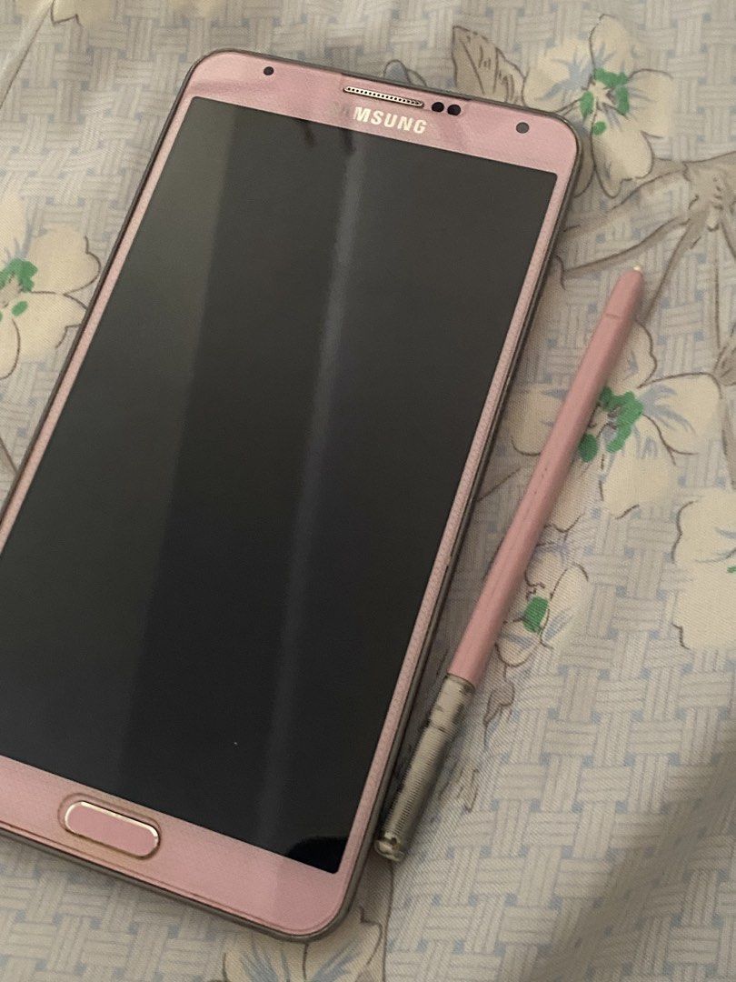SAMSUNG GALAXY NOTE 3 (Category: Office & Business Technology) located in Santa Rosa. Submitted by wayn_ (Listing ID 1469817943, Image 3). Description: working but no charger with battery.