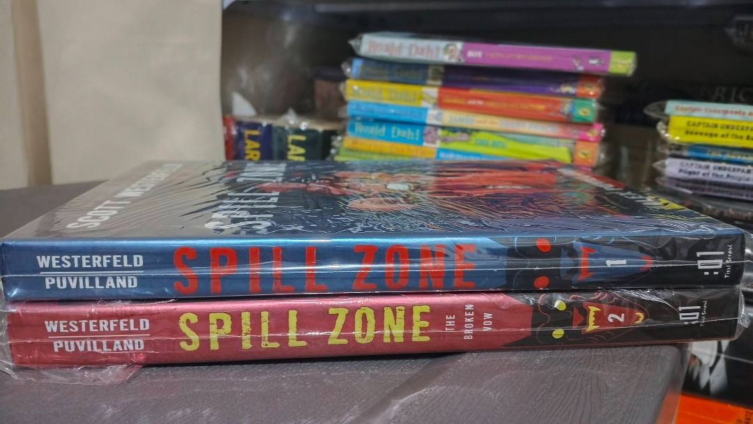 SCOTT WESTERFELD BOOK BUNDLE - HB (2 BOOKS) (Category: Storybooks) located in Cagayan de Oro. Submitted by crome2024 (Listing ID 1469947226, Image 2). Description: .