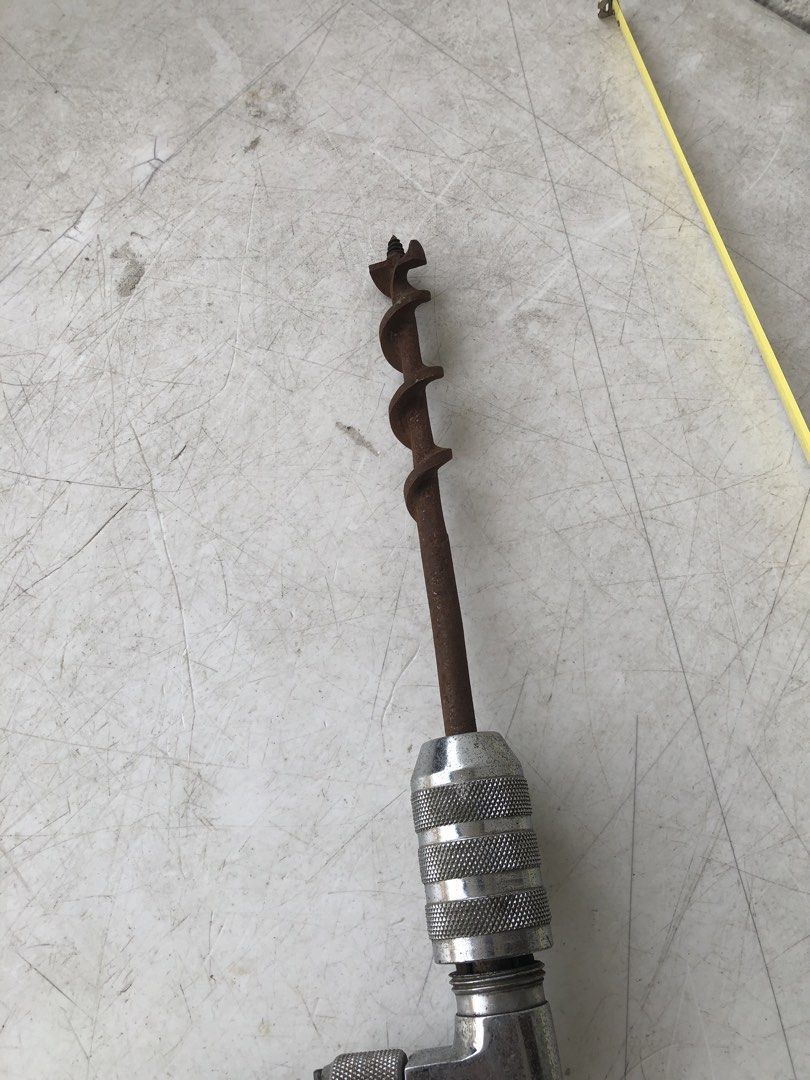 sDecluttering Vintage Manual Boring Drilling Tool C14 (Category: Construction Tools & Equipment) located in Paranaque City. Submitted by rookie33 (Listing ID 1469816497, Image 2). Description: As-is Paranaque Gcash.