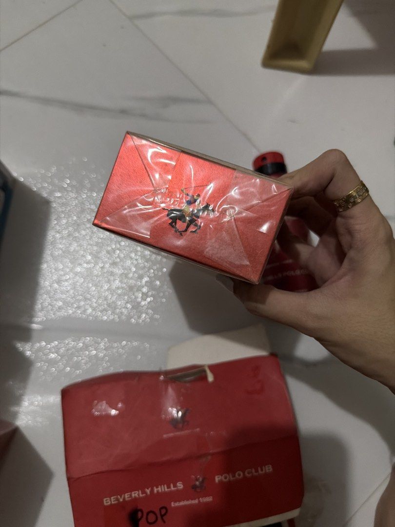 Sealed Beverly Hills EDT (Category: Fragrance & Deodorants) located in Las Pinas. Submitted by gmonteros (Listing ID 1469882014, Image 3). Description: .