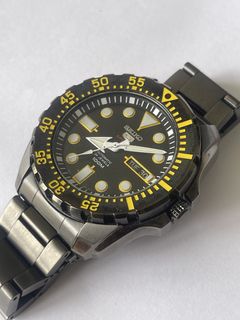 （分類：）位於 。 由 guitar_hunter 提交（商品編號 1469651321，圖片 1）。簡介： 。