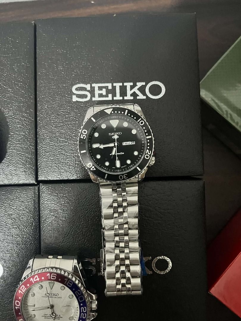 Seiko 5 Sports Automatic Black Dial Watch (Category: Men's Watches) located in Caloocan City. Submitted by zealhorse-ab88af (Listing ID 1469883285, Image 1). Description: Seiko Watches for Sale!!! Send a DM/PM for more information 📥 Prices set for only PHP 749.00 each (Open for Negotiation) - Brand New & In Good Condition - Top Grade Quality - Water Resistant - Made w/ Pure Stainless Steel - Comes with a Case/Box Available near Metro Manila & Ri