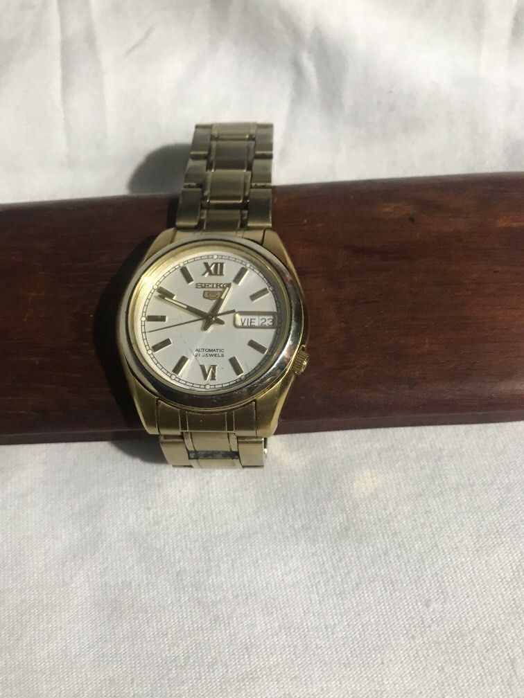 Seiko 7s26~01vo Authomatic original (Category: Men's Watches) located in Baguio. Submitted by agozun61 (Listing ID 1469798432, Image 1). Description: Original seiko 7s26-01vo Authomatic.All original parts .Gold plated good running condition ..
