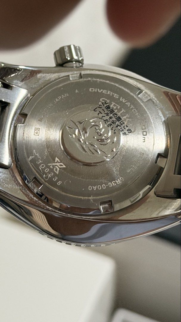 Seiko Prospex Sumo Black Dial Automatic Diver Watch SPB101J1 (Category: Men's Watches) located in Manila. Submitted by joey_gurl (Listing ID 1469891698, Image 1). Description: - Brand/Model: Seiko Prospex Sumo Dive Watch - Dial/Bezel: Iconic black dial with smooth rotating bezel - Movement: Automatic - Durability: 200m water resistance, stainless steel case and bracelet - Condition: Very clean, minimal signs of wear - Inclusions: Complete set (or