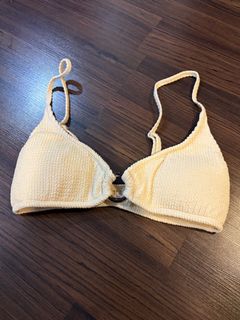 (Category: ) located in . Submitted by trendyclothesco (Listing ID 1469846121, Image 1). Description: .
