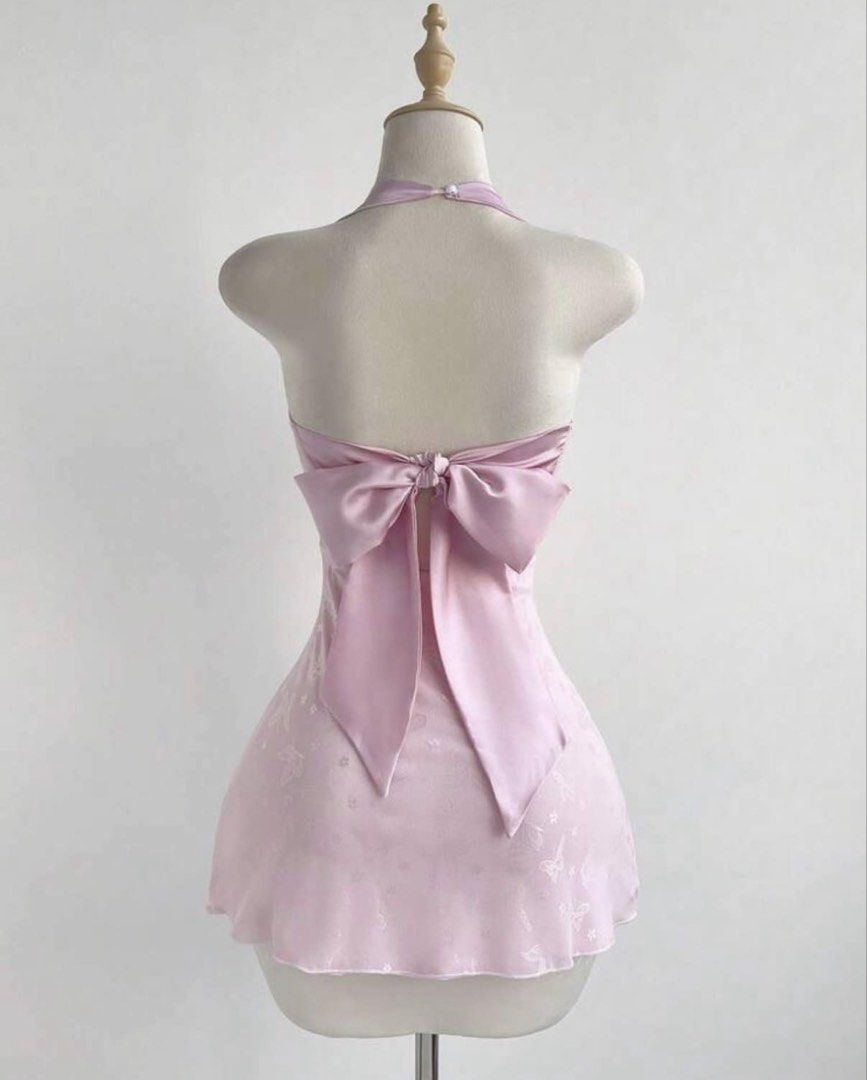 Shein pink dress (Category: Dresses) located in Quezon City. Submitted by anjdgzmn (Listing ID 1469919684, Image 2). Description: Xs to small.