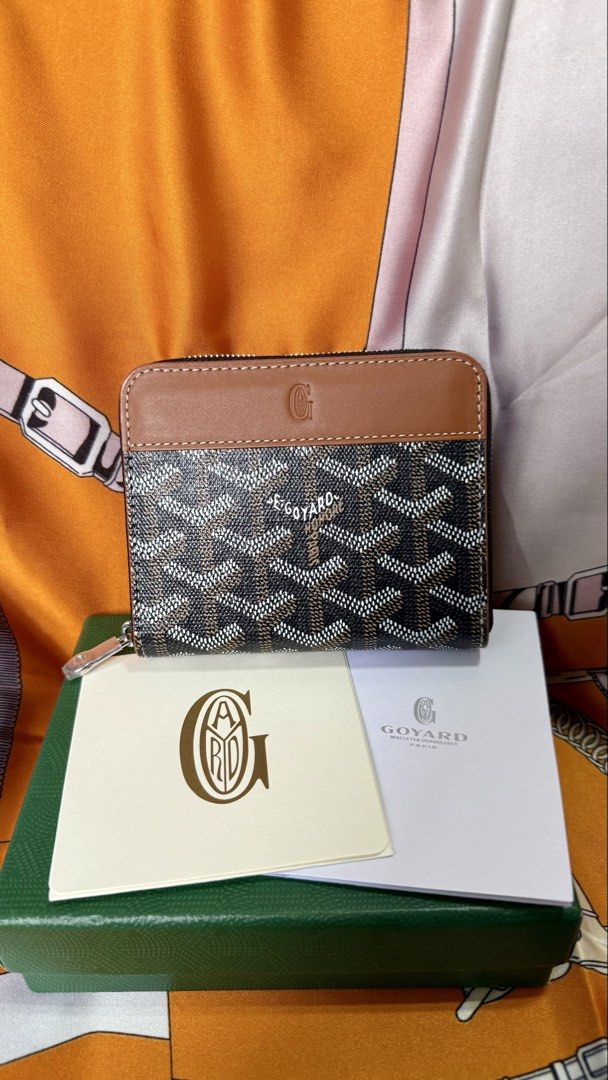 Short wallet zipped monogram (Category: Wallets & Card holders) located in Las Pinas. Submitted by misspurser (Listing ID 1469866808, Image 1). Description: Goyard short wallet zipped With box good for gift Brand new.