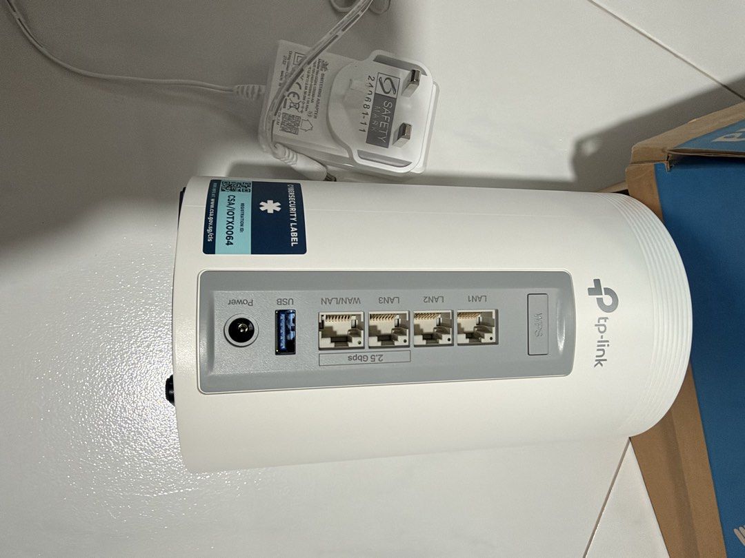 Chat Link Adapter Singtel TP-Link Router with Power Adapter HB611, Computers & Tech ...