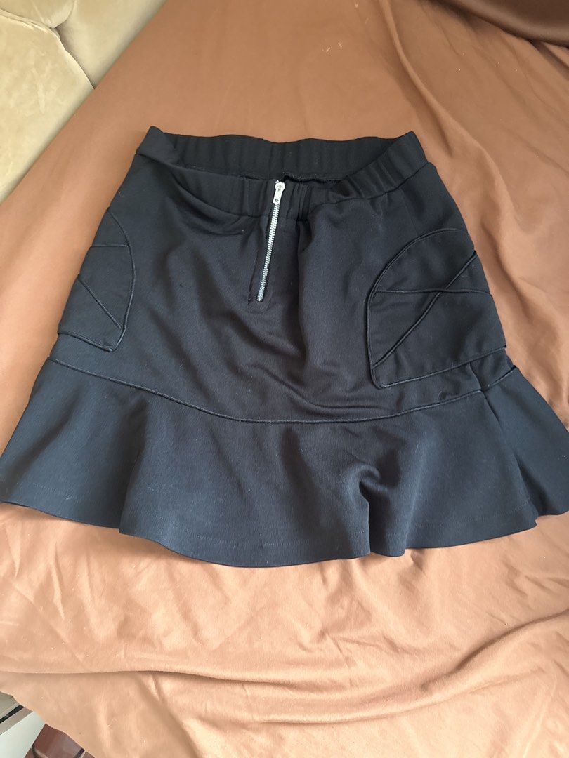 Skirts (2pcs) (Category: Skirts) located in Cainta. Submitted by vnncassandra (Listing ID 1469872730, Image 2). Description: 2 pcs .
