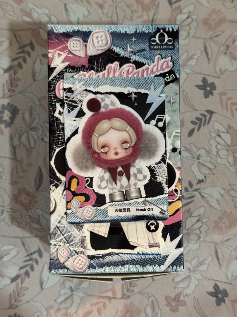 SKULLPANDA OFF MODE (Category: Designer & Blind Box Toys) located in Aloran. Submitted by kkiyumi (Listing ID 1469877798, Image 1). Description: .