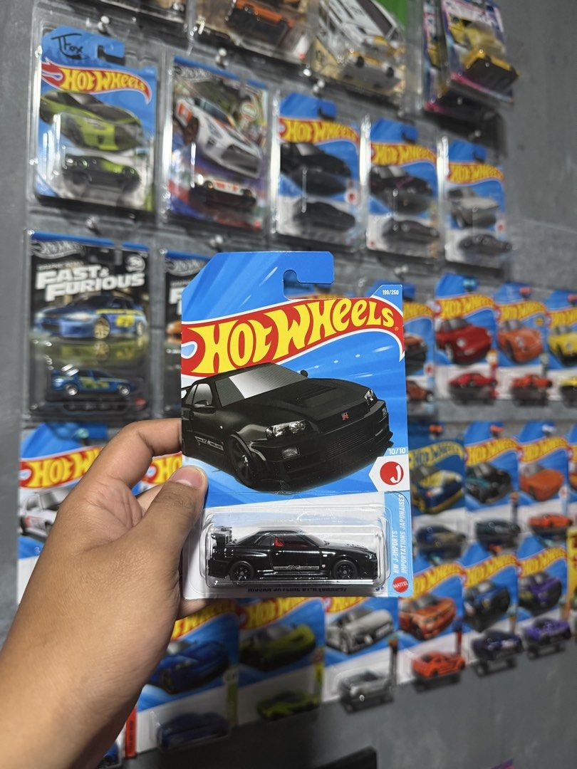 skyline gtr34 (Category: Vehicle & Diecast Models) located in Manila. Submitted by james_isaiah (Listing ID 1469904137, Image 1). Description: .