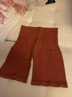 （分類：）位於 。 由 chimmyyy7 提交（商品編號 1469876439，圖片 1）。簡介： 。
