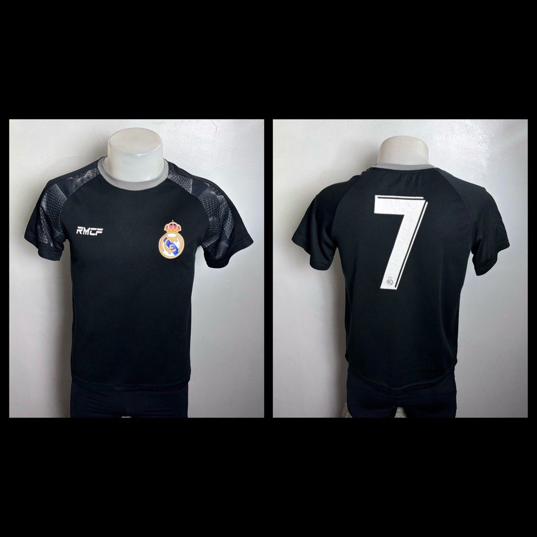 SMALL DRIFIT SHIRTS FOR MEN (Category: Activewear) located in Valenzuela. Submitted by highyahigh_thriftshop (Listing ID 1469797801, Image 3). Description: SMALL DRIFIT SHIRTS FOR MEN Excellent condition from US 250 each LOCATION: Valenzuela City Courier: JnT (Nationwide shipping) No rush shipping MOP: Gc@sh or B@nk tr@nsfer only Our shop is not associated with any of the brands mentioned. All rights are reserved to the rightful owner..