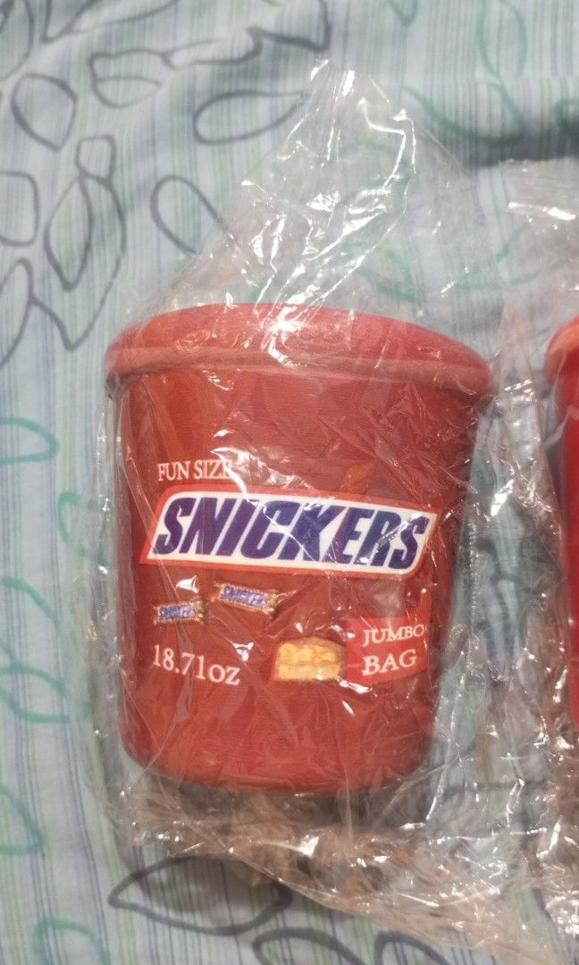 Snickers Squishy (Category: Everything Else Others) located in Kawit. Submitted by jaz4u_23 (Listing ID 1469868349, Image 1). Description: Brand new.