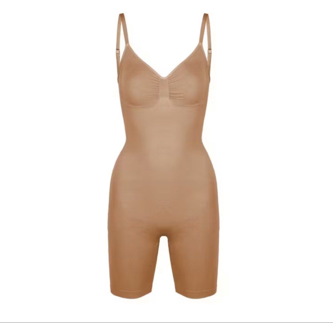 SOLA Shapewear bodysuit (Category: Undergarments & Loungewear) located in Quezon City. Submitted by coffeeandcodals (Listing ID 1469774439, Image 2). Description: Used once color: Sand ( lighter from the photo ) Size: Medium ( true to size ) RFS: I have other colors din na mas nagagamit ko 😔 .