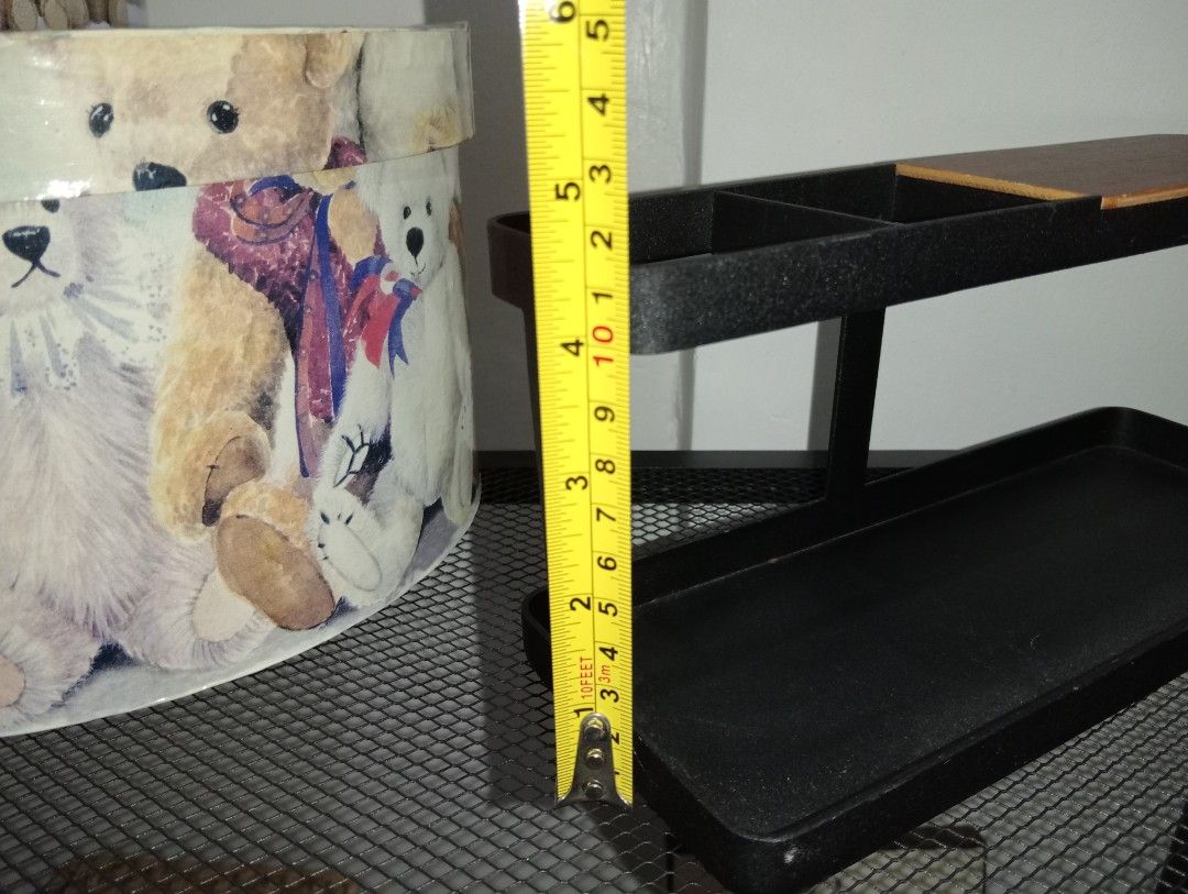 (SOLID) METAL DESK ORGANIZER, LESS ₱50 SA OLD BUYER (Category: Accessory Holder, Box & Organizers) located in Kawit. Submitted by gieclutter (Listing ID 1469790080, Image 2). Description: Flakers and joy reservers are 𝗻𝗼𝘁 𝗮𝗹𝗹𝗼𝘄𝗲𝗱 Actual photos, sized precisely Verify item's dimensions first All sales are final—no returns, exchanges, or refunds 𝗖𝗢𝗡𝗗𝗜𝗧𝗜𝗢𝗡: ・has minor scratches 𝗟𝗢𝗖𝗔𝗧𝗜𝗢𝗡: Kawit, Cavite 𝗠𝗢𝗣: 𝗣𝗙/NO COD I