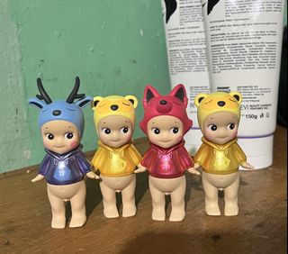 (Category: ) located in . Submitted by _sweetieboiitodeii (Listing ID 1469877148, Image 1). Description: .
