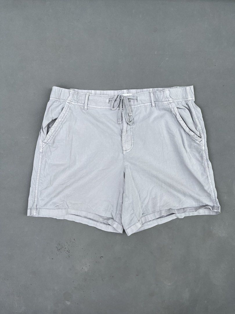SONOMA WALKSHORT (Category: Shorts) located in Quezon City. Submitted by kentstuff (Listing ID 1469904705, Image 1). Description: SONOMA Waist: 38-42 Length: 17 Leg opening: 14 Condition: Excellent CR: 9/10 Issue: ❌ DISCLAIMER: This is a thrifted item. All brands, logos, and trademarks belong to their rightful owners. We’re here to rehome great pieces — no brand affiliation intended.