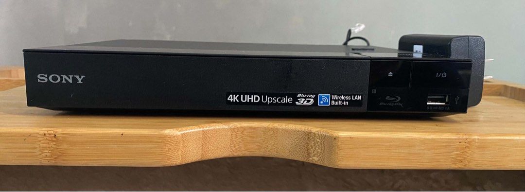 Sony BDP-BX650 3D Blu-ray DVD disc player (Category: Audio, Video, Alarm and other Electronic Accessories) located in Pasig City. Submitted by califinestcollectibles (Listing ID 1469833212, Image 1). Description: Sony BDP-BX650 3D Blu-ray DVD disc player EL#0042 • Playback & Upscaling: Supports 3D/standard Blu-ray, DVDs, SACDs, and CDs, with 4K Ultra HD upscaling (though it lacks native 4K Blu-ray disc playback). • Connectivity & Audio: Equipped 