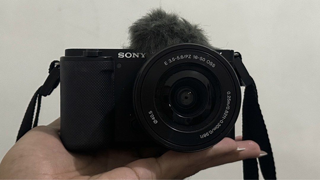 Sony ZV-E10 (Category: Cameras) located in Antipolo. Submitted by kikiwannakaykay (Listing ID 1469816993, Image 3). Description: UNIT: Sony ZV-E10 Price: 35,000 but still negotiable Inclusions: * Sony ZV-E10 body * Sony E PZ 16-50mm F3.5-5.6 OSS power zoom lens * 1 Battery * Detachable microphone * Camera Original Charger * Original Box * Small & Big (New) Camera Bag * Sony Tote Bag Condition: Good as new and barely used. No performance issue. Mi