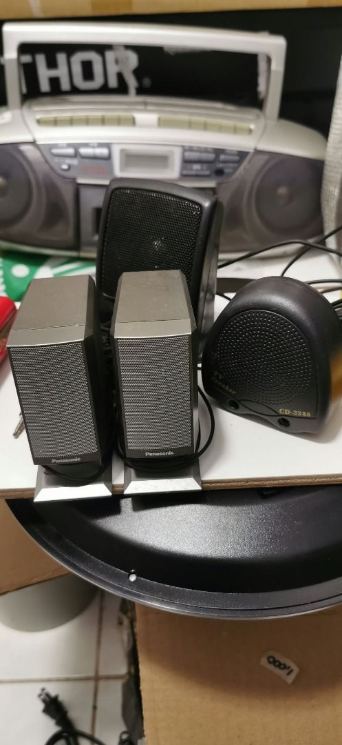 Speaker take all!! (Category: Soundbars, Speakers & Amplifiers) located in Manila. Submitted by bryanpotpot18 (Listing ID 1469919592, Image 3). Description: Speaker take all!! All working except sa isa 450 po pag 1pair lang kunin .