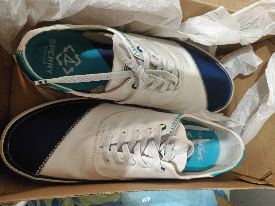 Sperry Captain II CVO Bionic Sneakers (Category: Casual Shoes) located in Marikina City. Submitted by lilyella_nicole (Listing ID 1469821316, Image 1). Description: .
