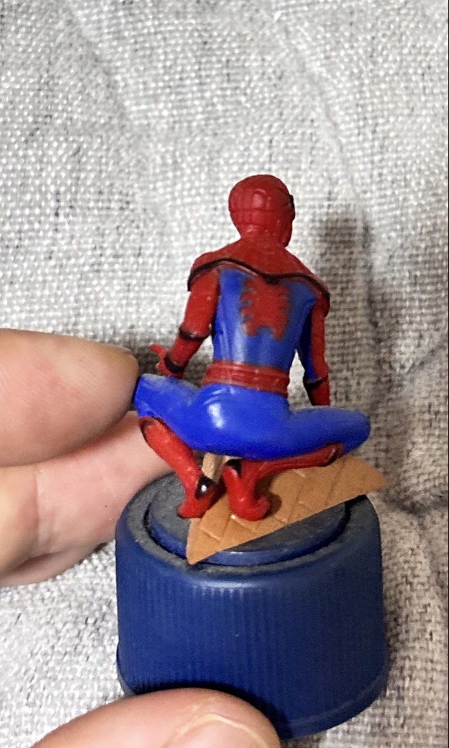 Spiderman bottlecap 2017 marking (Category: Character Goods) located in Calamba. Submitted by cur8d (Listing ID 1469814632, Image 3). Description: .